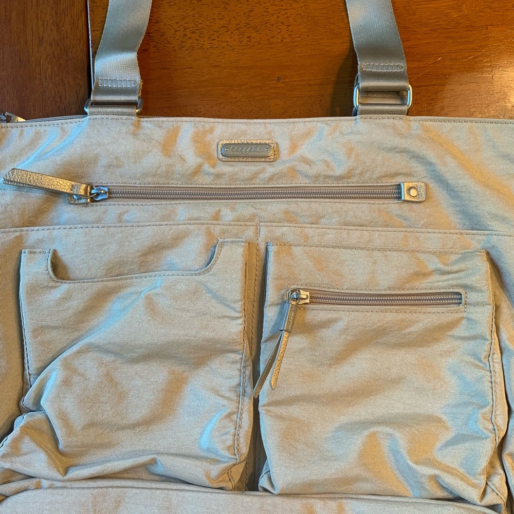 BAGGALLINI Tote Bag